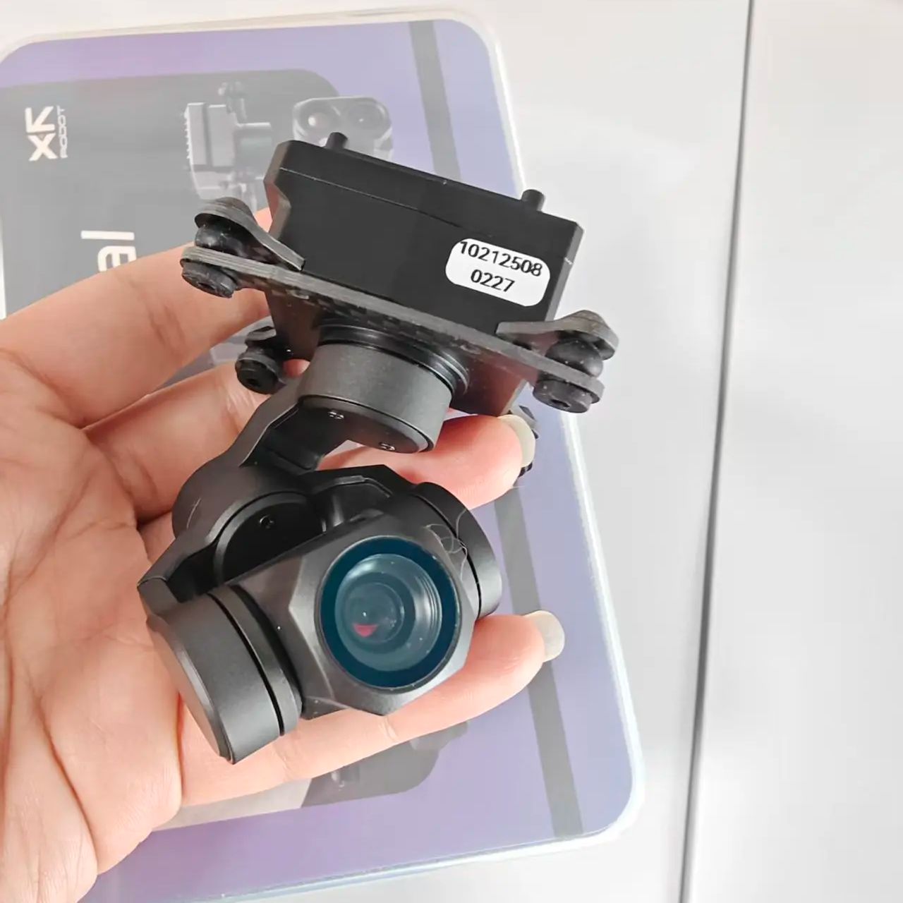Z1MINI 3軸ジンバル 4KフルカラーナイトビジョンAI - Drone Z1 のレビューと価格